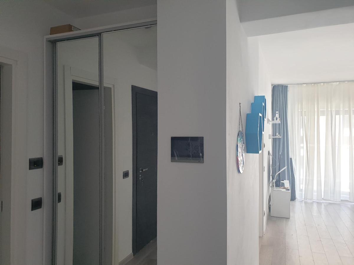 Blue Apartament Mamaia Exterior photo